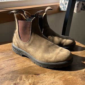 585 Rustic Brown Blundstone Boots